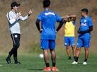 L�der e invicto, RB Bragantino pega Cear� para manter vantagem na S�rie A