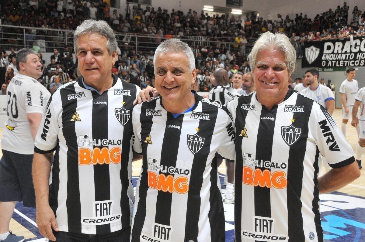 Jogo festivo e solidrio reuniu craques do futsal mineiro em BH