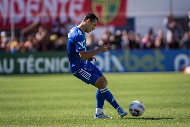 Em noite de extremos, Edu comenta pênalti perdido no Cruzeiro: Bati como  treinei, cruzeiro