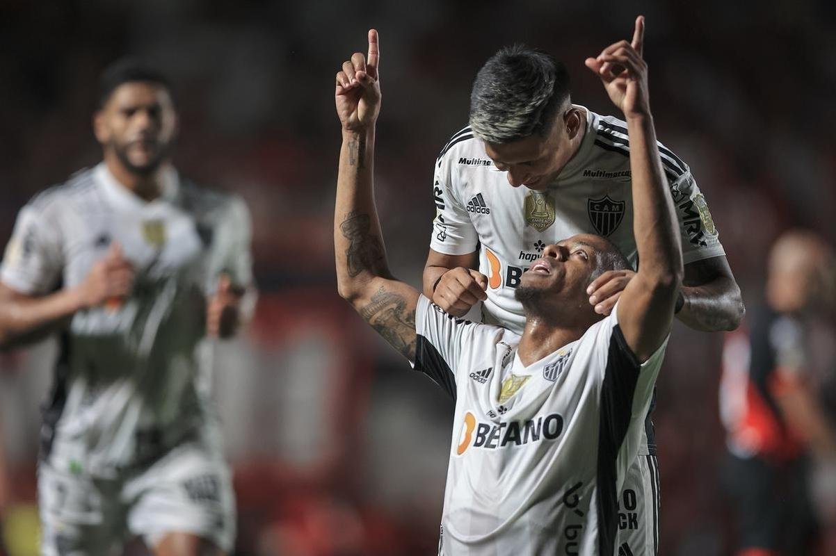 Atltico-GO x Atltico: veja fotos do jogo pelo Brasileiro