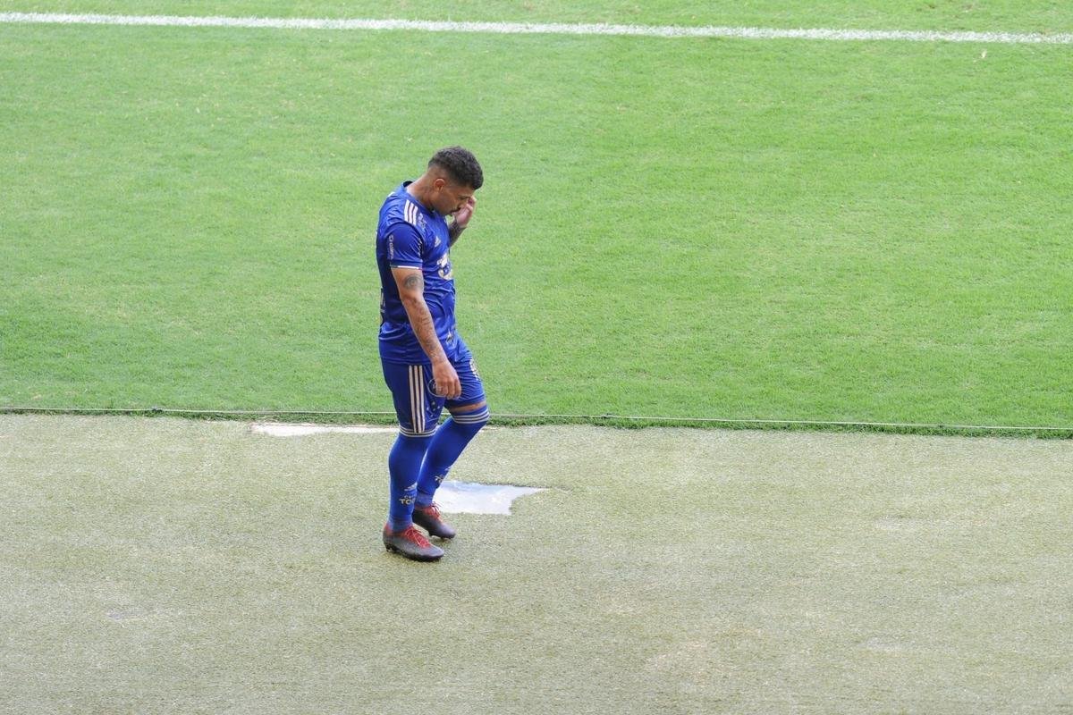Fotos do empate por 0 a 0 entre Cruzeiro e Tombense, no Mineiro, em Belo Horizonte, pela sexta rodada do Campeonato Mineiro de 2021. Goleiro cruzeirense Fbio pegou um pnalti cobrado por Paulinho Dias e evitou o revs.