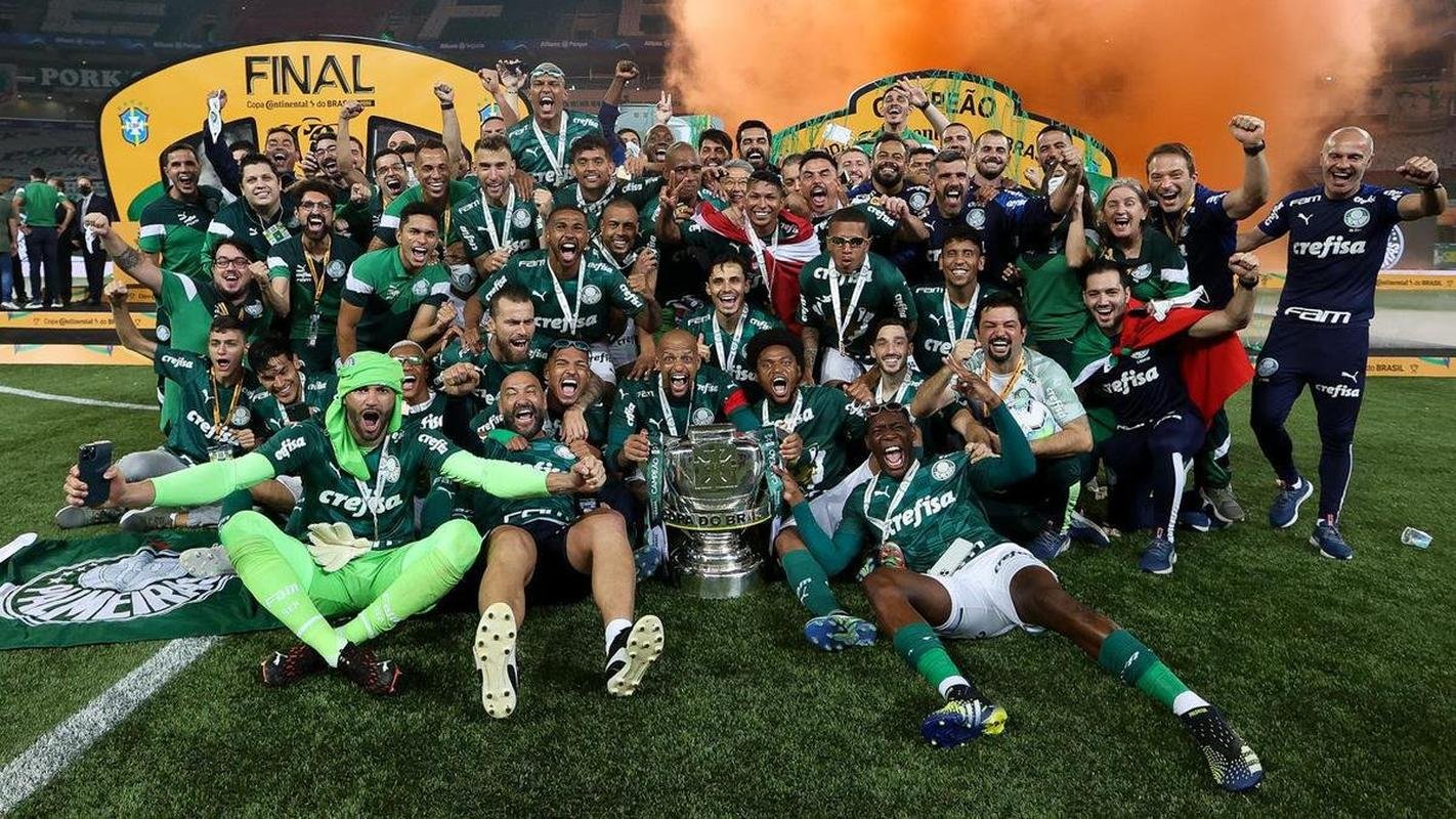 O Palmeiras foi  final da Copa do Brasil cinco vezes, nos anos de 1996, 1998, 2012, 2015 e 2020. O clube conquistou a taa em 1998, sobre o Cruzeiro; em 2012, sobre o Coritiba; em 2015, sobre o Santos; e em 2020, sobre o Grmio. 