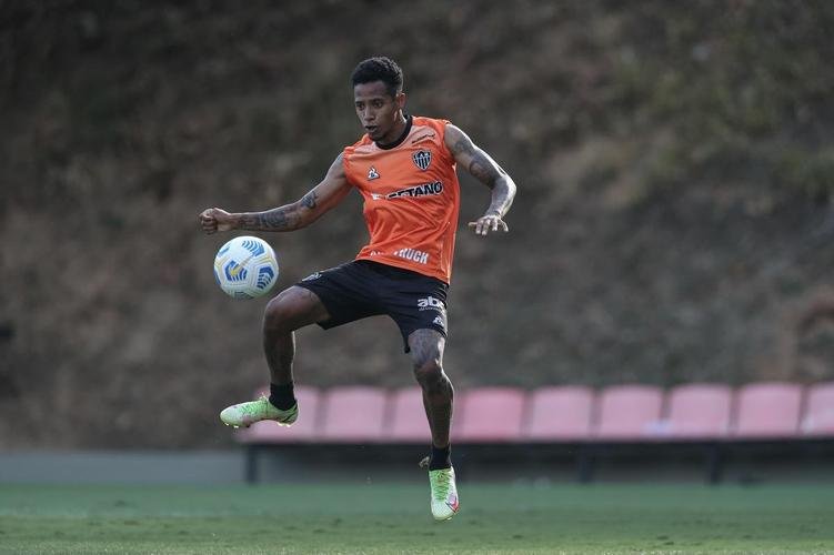 Após a eliminação na Libertadores diante do Palmeiras, jogadores do Atlético se reapresentaram na Cidade do Galo e realizaram treinamento visando o duelo contra o Internacional, pelo Campeonato Brasileiro