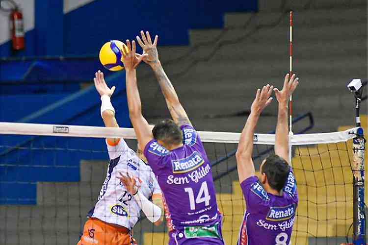 Vôlei Uberlândia perde para Cruzeiro no tie-break e disputa 3º lugar no  Mineiro, vôlei