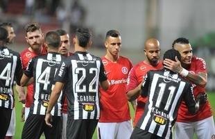Em jogo com chuva de granizo e 'apag�o' no Horto, Galo � batido pelo Internacional por 1 a 0