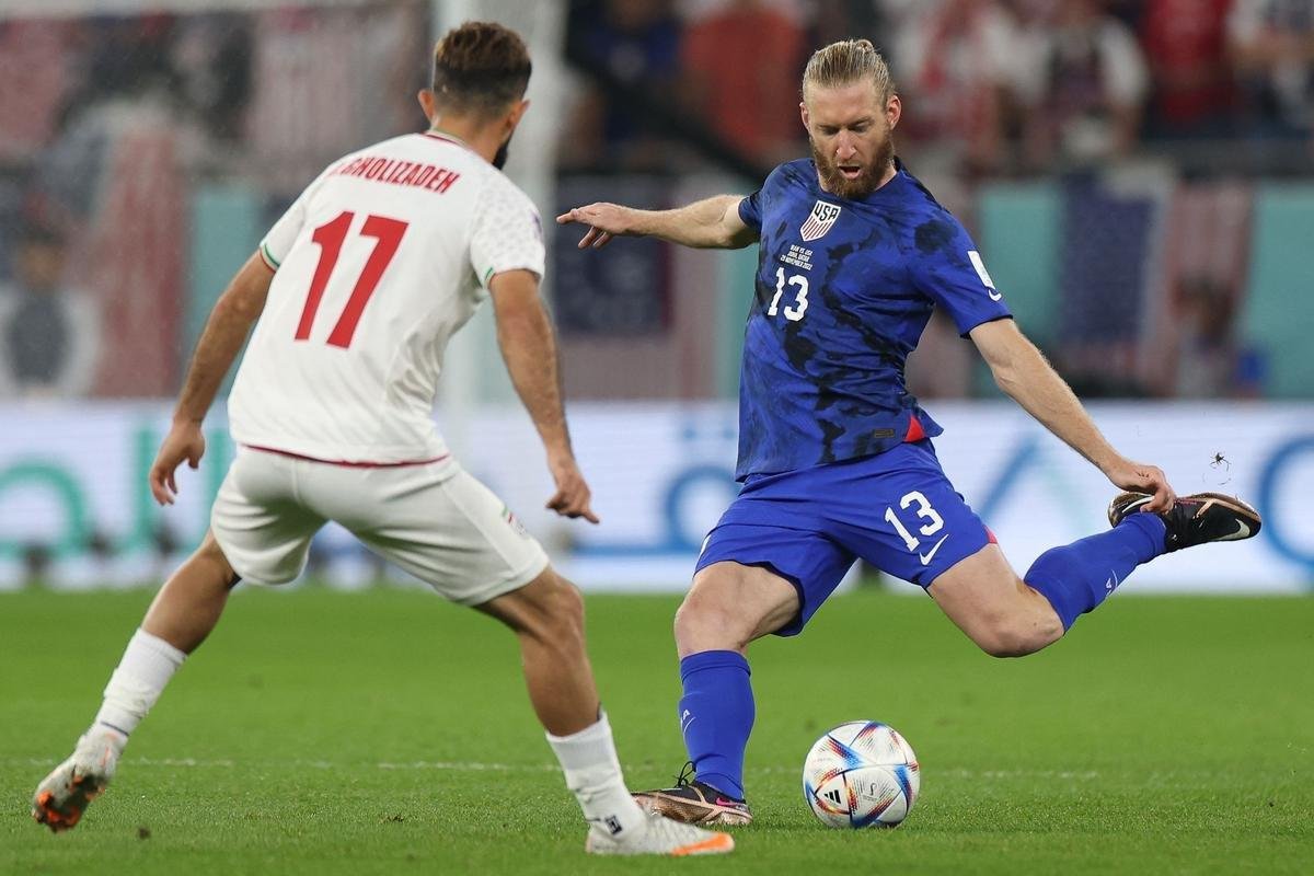 Ir e Estados Unidos se enfrentaram no Estdio Al Thumama