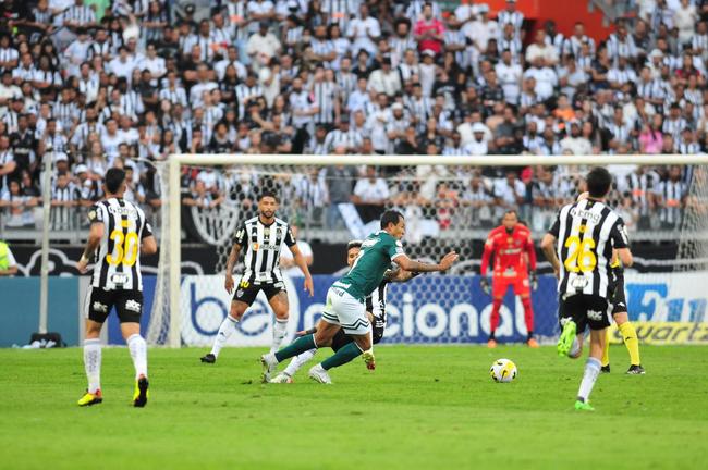 Fotos do jogo entre Atlético e Goiás, no Mineirão, em Belo Horizonte, pela 23ª rodada da Série A do Brasileiro