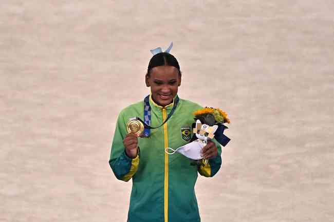 Rebeca Andrade conquistou duas medalhas nos Jogos Olímpicos de Tóquio