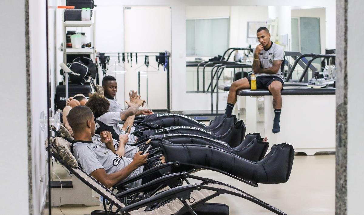 Jogadores do Atltico se reapresentaram na tarde desta segunda-feira aps vitria sobre o Cruzeiro