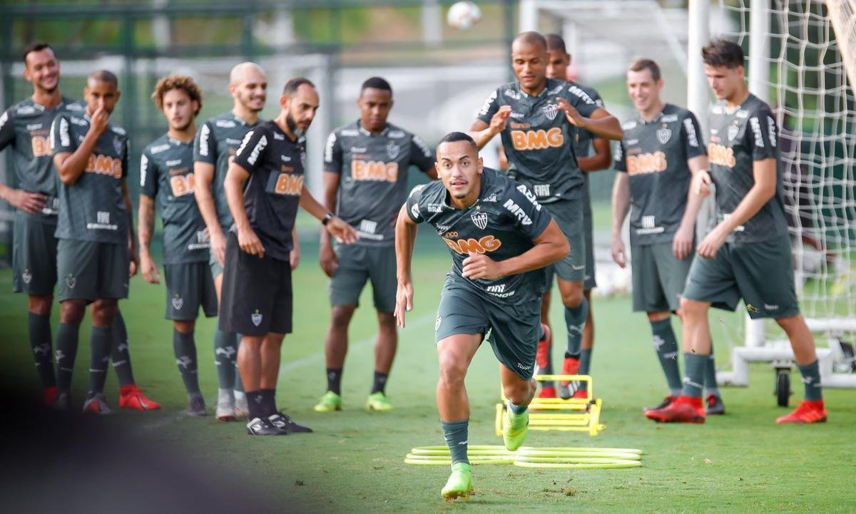 O tcnico Levir Culpi comandou, na tarde desta tera-feira, treinamento na Cidade do Galo