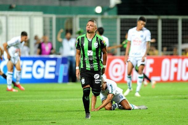 Amrica conseguiu gol de empate aos 50 minutos do segundo tempo