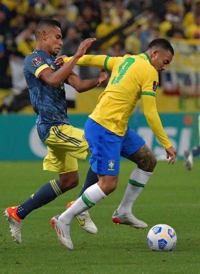 Brasil bateu a Colmbia em So Paulo e garantiu classificao antecipada  Copa