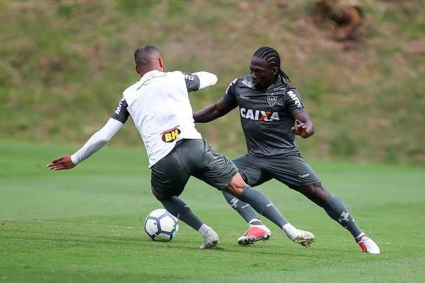 Veja, em fotos, como foi o primeiro treino de Levir Culpi nesta quinta passagem pelo Atlético