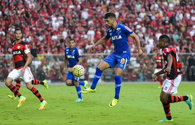 Imagens do duelo entre Flamengo e Cruzeiro pela 27 rodada do Brasileiro