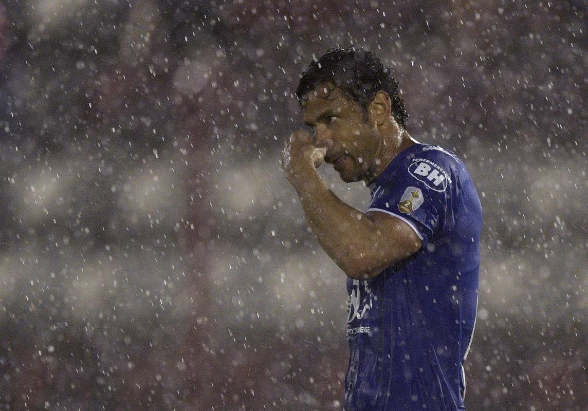 Cruzeiro venceu Huracn por 1 a 0 com gol de Rodriguinho