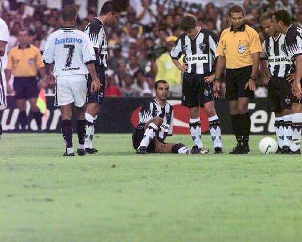 Ex-jogador fez mais de 200 jogos com a camisa alvinegra