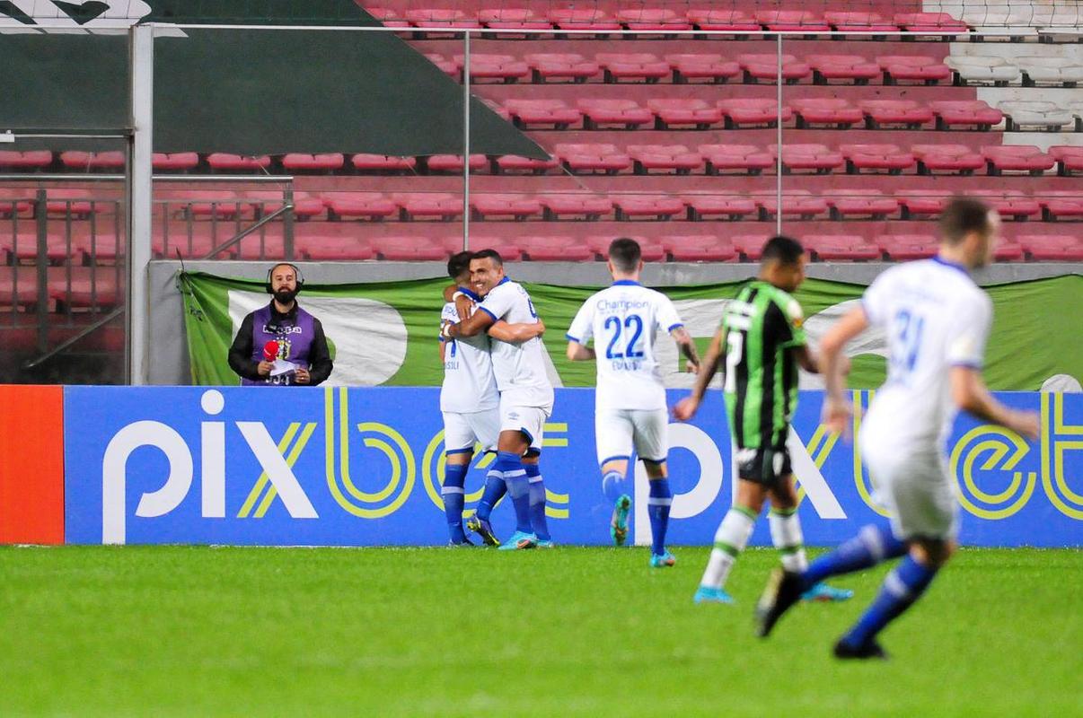 Amrica e Ava se enfrentaram no Independncia pela 20 rodada da Srie A do Campeonato Brasileiro