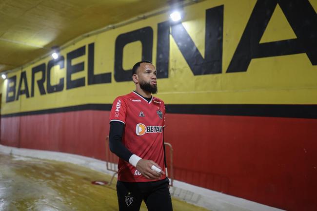 Atlético treina em Guayaquil antes do jogo contra o Emelec