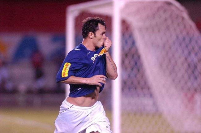 Vice-campeo em 2010: Cruzeiro (69 pontos)