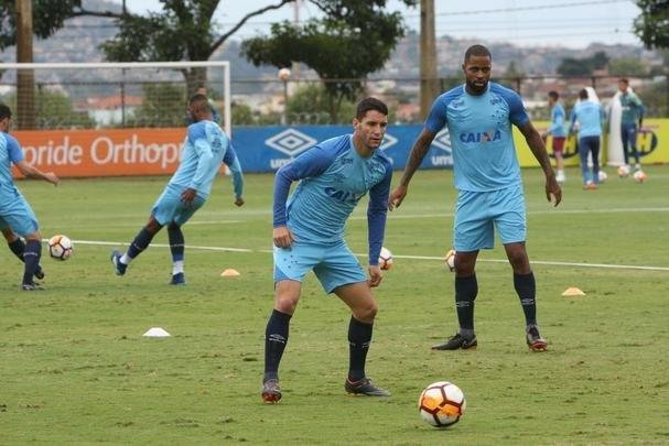 Imagens do treino do Cruzeiro neste domingo (20/05/2018)