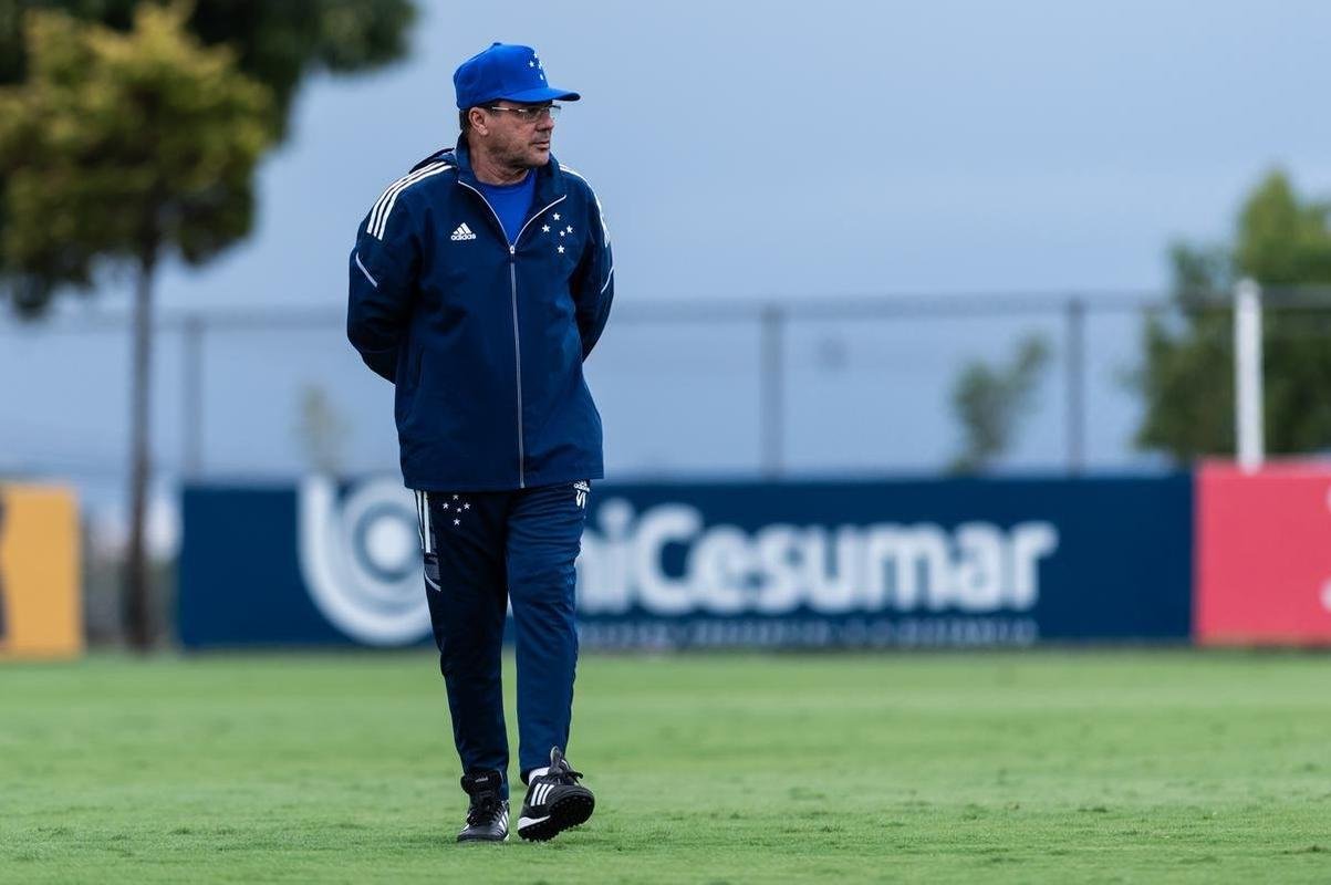 Fotos do treino do Cruzeiro nesta quarta-feira (20/10) na Toca II