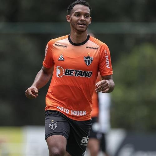 Elenco atleticano encerrou a preparação para enfrentar o Atlético-GO fora de casa