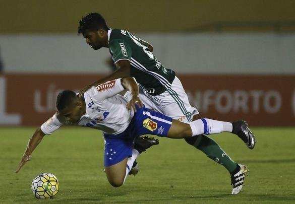 Fotos do empate sem gols entre Palmeiras e Cruzeiro, na Fonte Luminosa, pela 30 rodada do Brasileiro