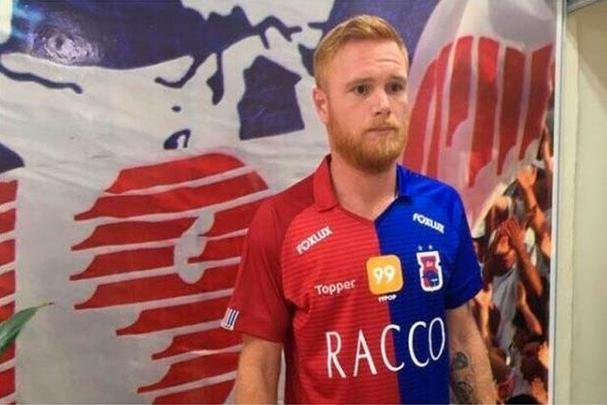 Charles (Paran) - 30 anos - Sem jogos no Campeonato Brasileiro - Atuou em um jogo oficial pela ltima vez em 14 de fevereiro, na vitria por 2 a 0 sobre o Rio Branco-PR, pelo Estadual. Nem entrou em campo no Campeonato Brasileiro, mas participou do amistoso vencido por 2 a 0 contra o River Plate-URU, no ltimo dia 12.