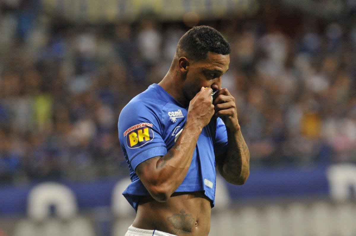 Fotos de Cruzeiro x Corinthians, no Mineiro, pela 34 rodada do Campeonato Brasileiro