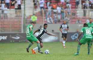 Atltico e Chapecoense fizeram jogo movimentado na tarde deste sbado