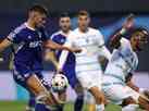 Chelsea tropea e perde para Dnamo Zagreb em estreia na Liga dos Campees