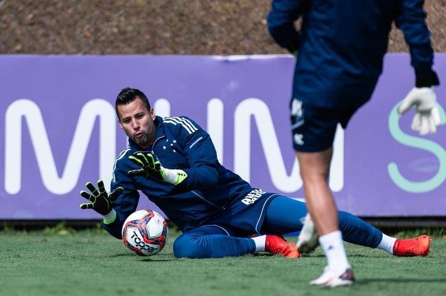 Fotos do treino do Cruzeiro desta sexta-feira na Toca II