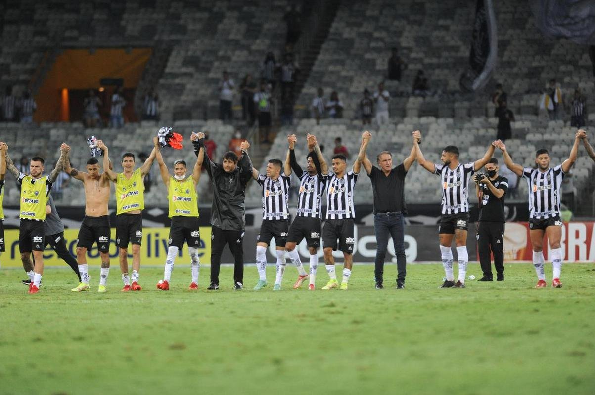 Veja as fotos do confronto entre Atltico x Internacional, no Mineiro, pela 23 rodada da Srie A