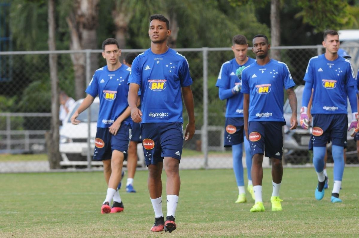 Fotos do treino do Cruzeiro desta quinta-feira, na Toca da Raposa II (crdito: Juarez Rodrigues/EM D.A Press)