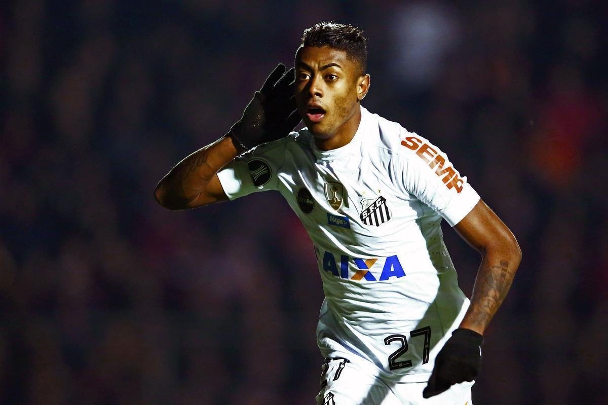 Bruno Henrique, atacante, foi o grande jogador do Santos em 2017, com participaes decisivas em gols do Peixe