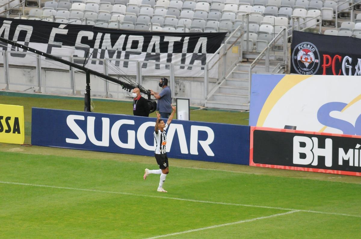 Amrica reagiu no segundo tempo e diminuiu com gol de Ademir
