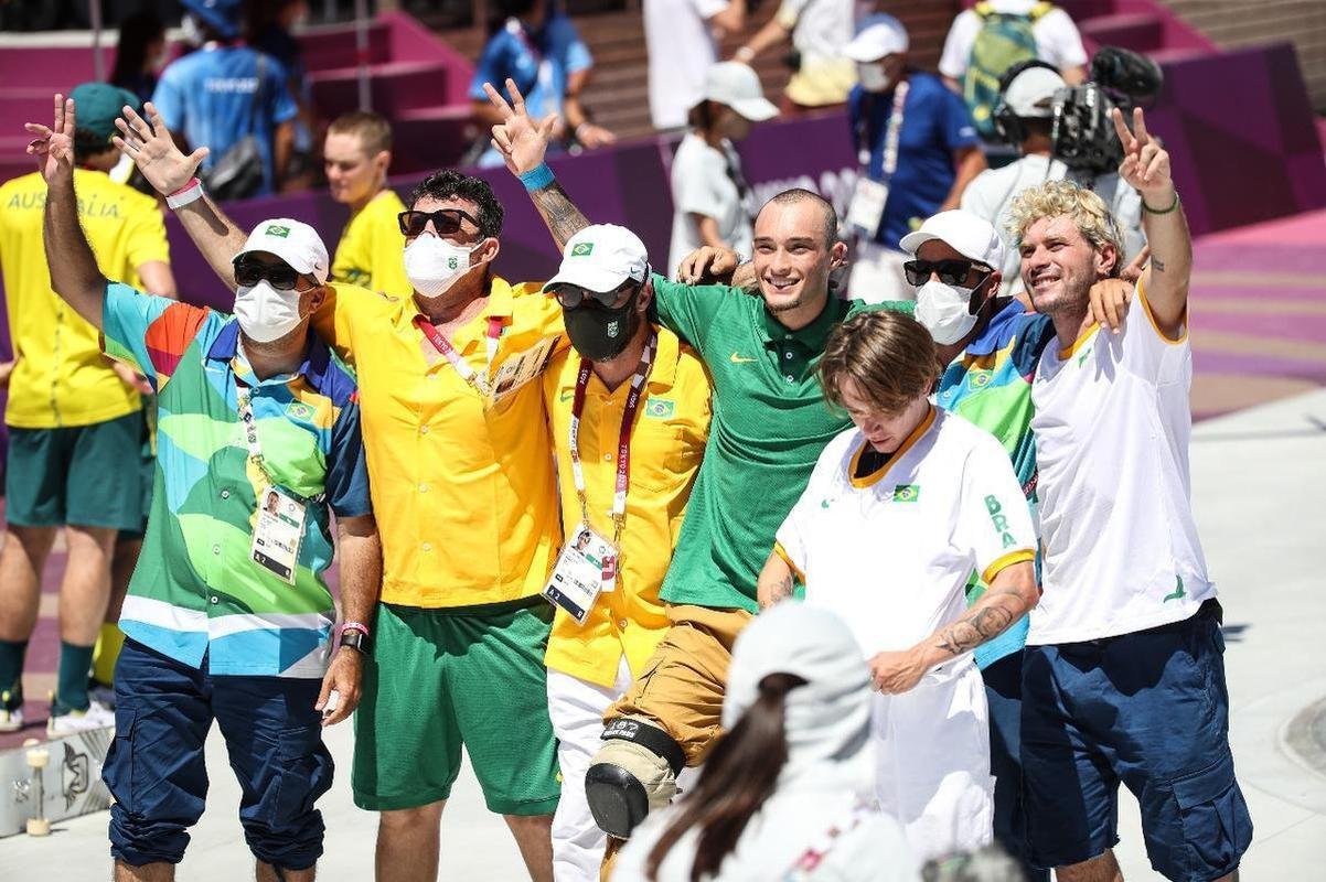 Pedro Barros conquistou a medalha de prata no skate park e vibrou muito com pdio indito na modalidade que estreou nos Jogos de Tquio