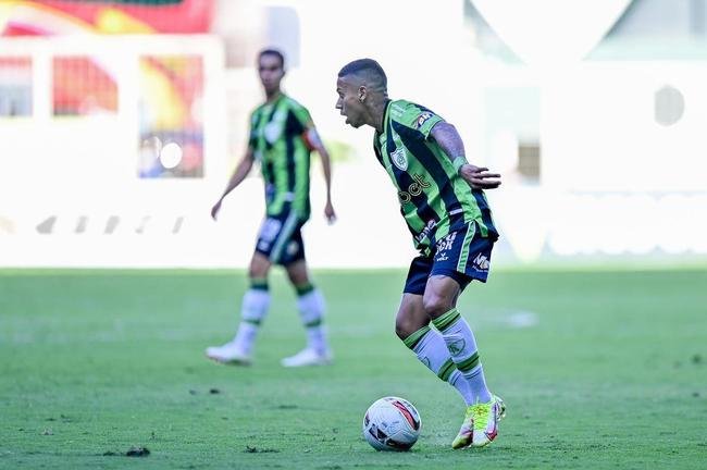 O Amrica recebeu o Tombense neste sbado (19), em jogo vlido pela 11 rodada do Campeonato Mineiro. Sem pblico, a partida foi realizada no Estdio Independncia, em Belo Horizonte.