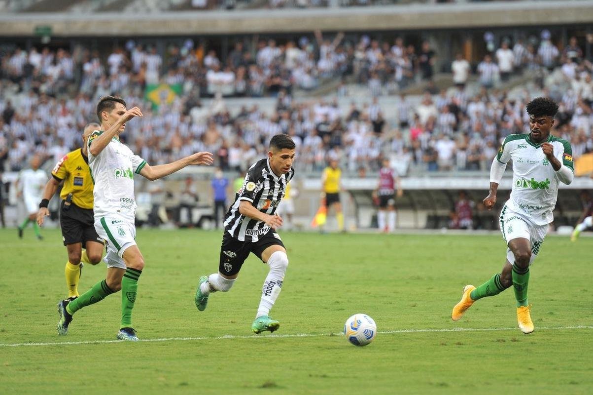 Fotos do clssico entre Atltico e Amrica no Mineiro, neste domingo (07/11), pela 30 rodada do Campeonato Brasileiro