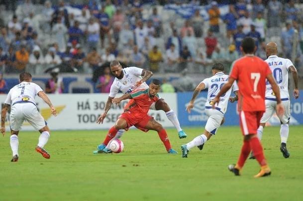 Cruzeiro vence Boa Esporte e segue invicto e lder do Campeonato Mineiro 