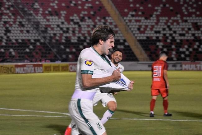 Lo Passos: atacante tem contrato por emprstimo at dezembro de 2022. Ele tem seus direitos pertencentes ao Palmeiras.