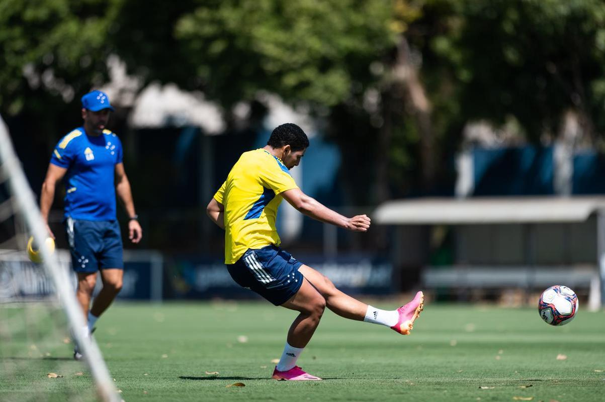 Fotos do treino do Cruzeiro desta quarta-feira (25/8)