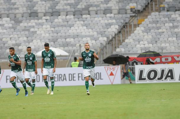 No dia da apresentao de Diego Tardelli, Atltico perde para Caldense no Mineiro