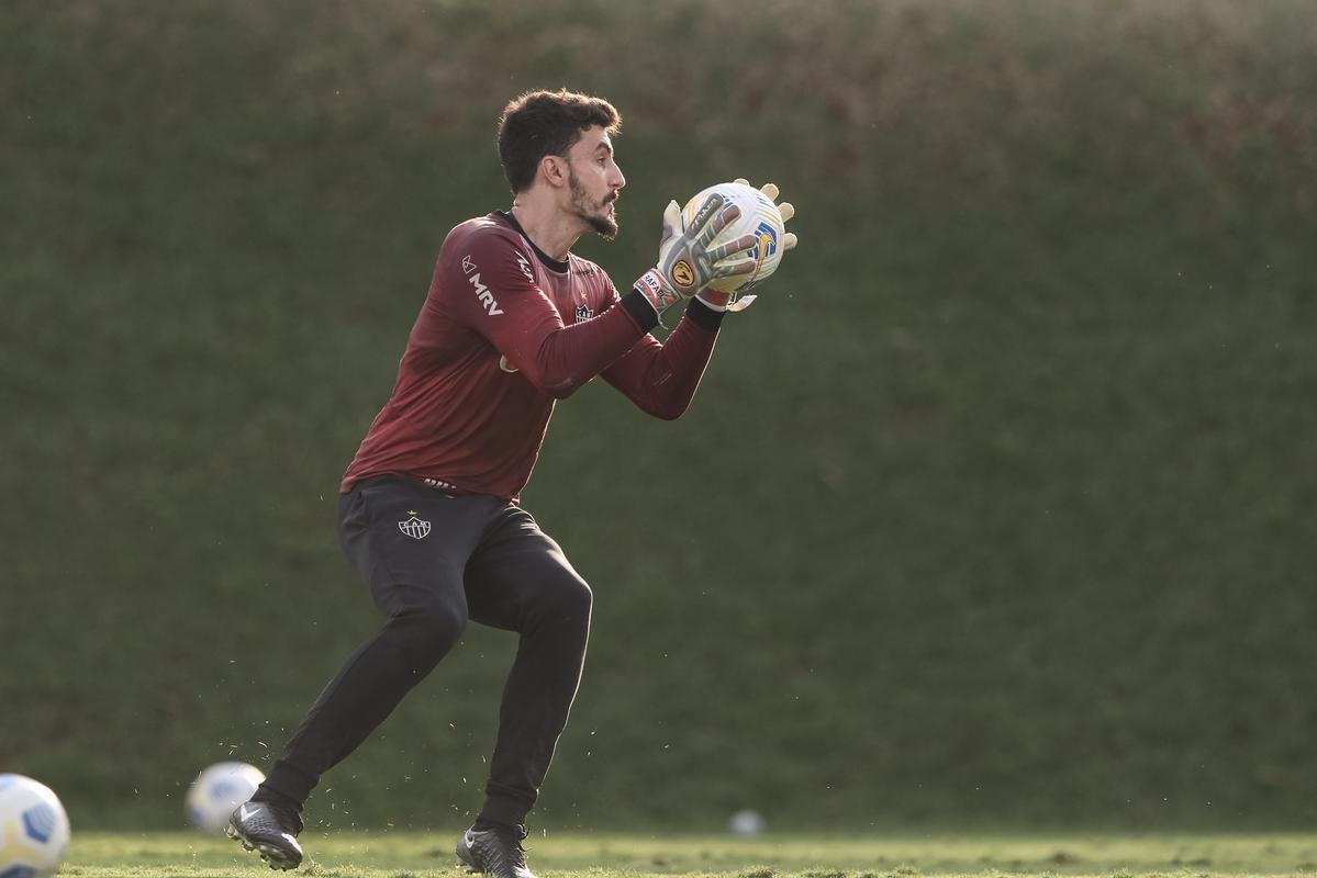 Aps a eliminao na Libertadores diante do Palmeiras, jogadores do Atltico se reapresentaram na Cidade do Galo e realizaram treinamento visando o duelo contra o Internacional, pelo Campeonato Brasileiro