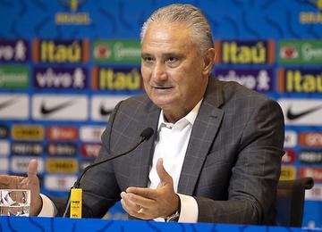 Treinador, que deixará Seleção Brasileira após a Copa do Mundo, não descartou eventual retorno, mas admitiu que fracasso de 2005 preocupa