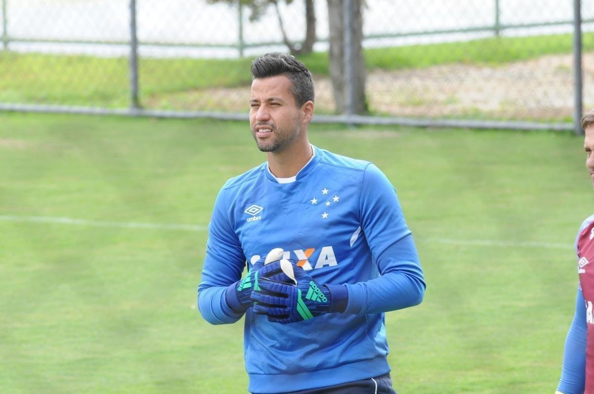 Galeria de fotos do treino do Cruzeiro nesta quarta-feira, na Toca da Raposa II (Paulo Filgueiras/EM D.A Press)