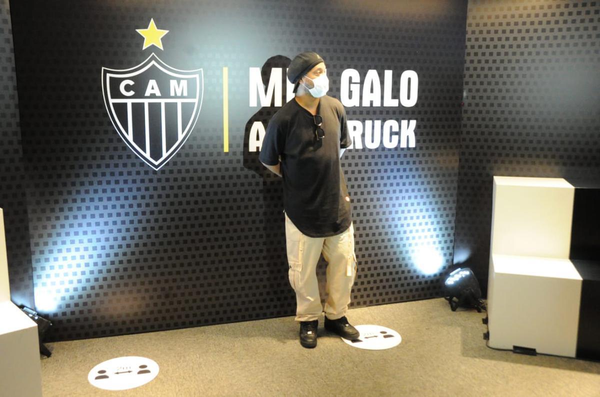 Ronaldinho Gacho durante evento de um patrocinador do Atltico no Mineiro, em Belo Horizonte. Ex-jogador, de 40 anos, tirou fotos com clientes, funcionrios e se encontrou com o ssia Jos Robson Batista de Oliveira 