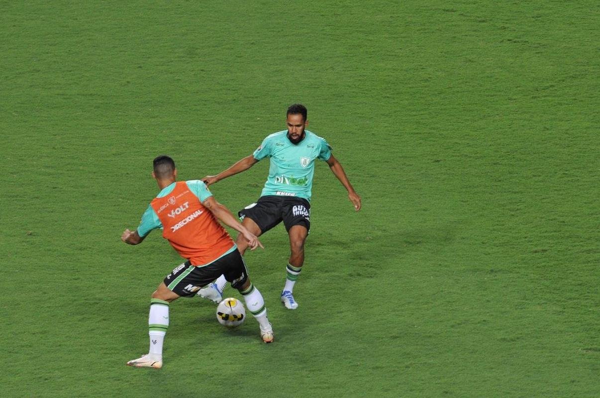 Neste sbado (16), o Amrica mediu foras com o Juventude no Estdio Independncia, em Belo Horizonte. A partida foi vlida pela 2 rodada da Srie A do Campeonato Brasileiro.