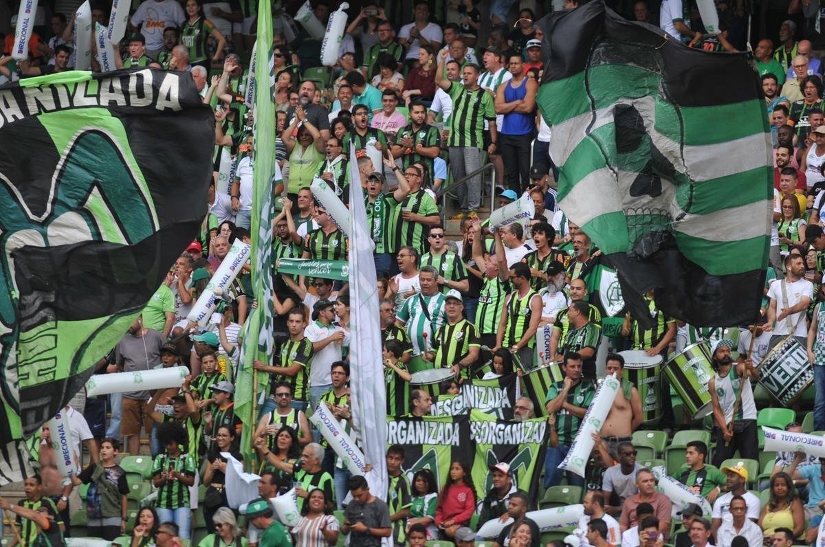 Fotos de Amrica x Flamengo, no Independncia, pela 21 rodada do Brasileiro