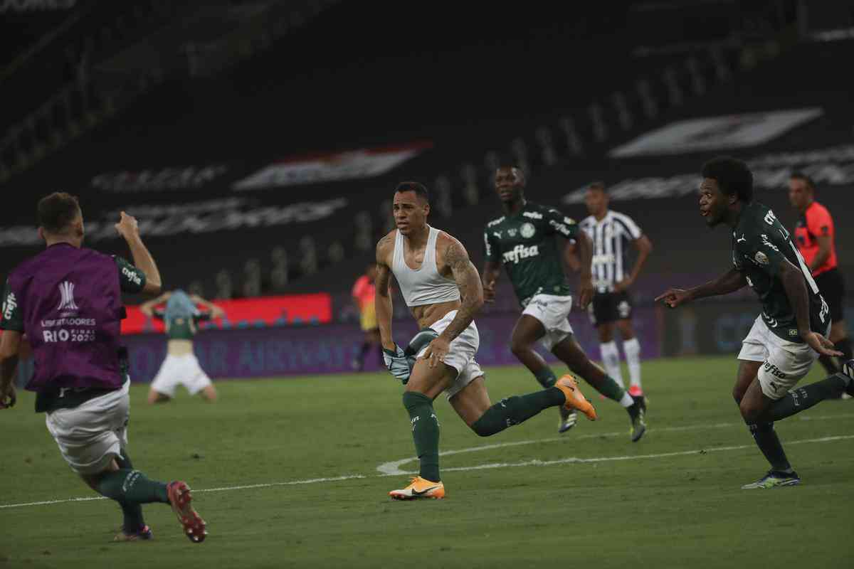 Atacante Breno Lopes, que iniciou a carreira no Cruzeiro, marcou o gol do ttulo do Palmeiras aos 53 minutos do segundo tempo na deciso contra o Santos e se sagrou campeo da Libertadores